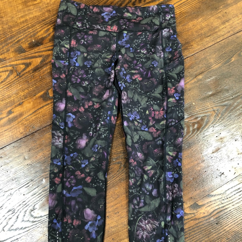 EUC Lululemon Fast and Free Leggings size 10